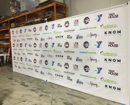 Know Advertising Backdrop